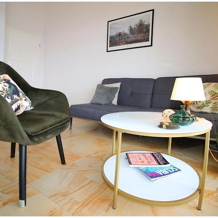 Seaview Apartment - Rogoznica ロゴズニッツァ エクステリア 写真
