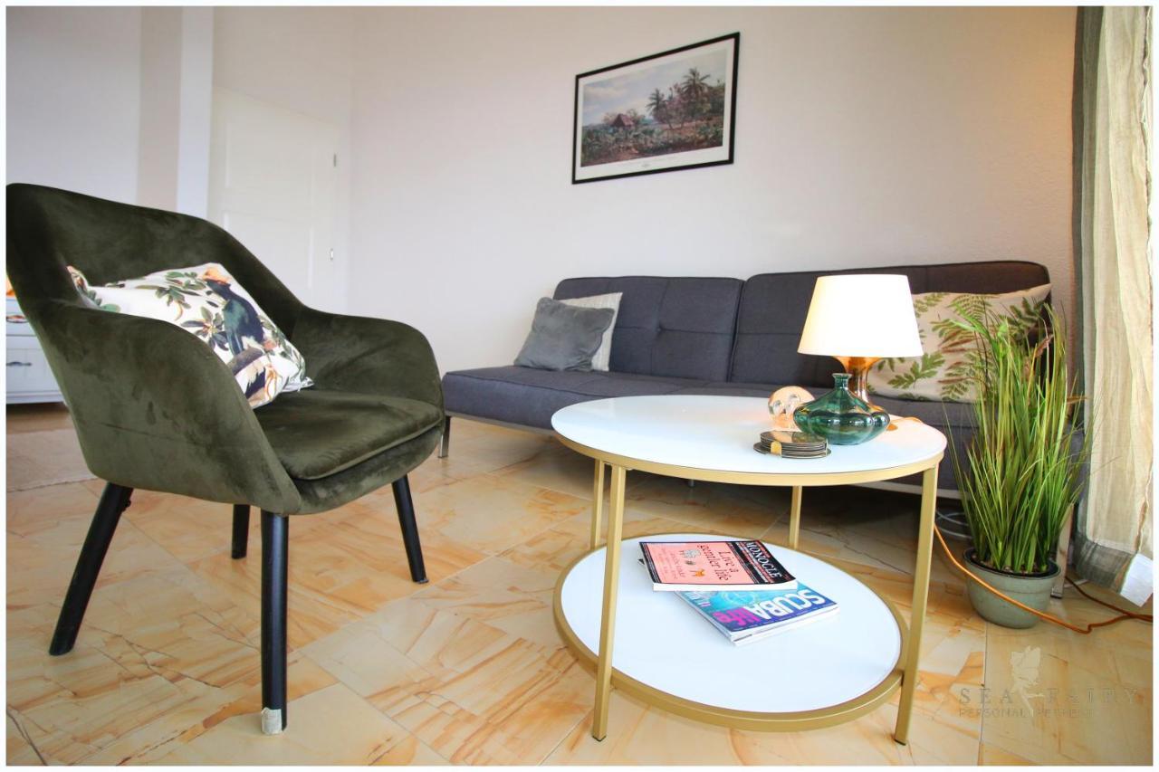 Seaview Apartment - Rogoznica ロゴズニッツァ エクステリア 写真